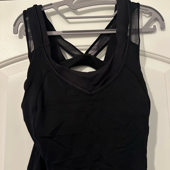 Rare Lululemon w/ Sportsbra - Picture 13 of 14